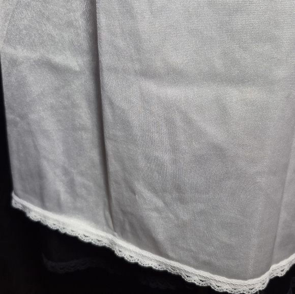 Vintage Vanity Fair White Midi Slip Skirt with Lace Hem - Picture 4 of 4